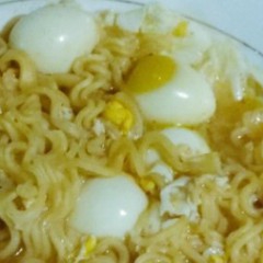 Mie Kuah Telur Puyuh