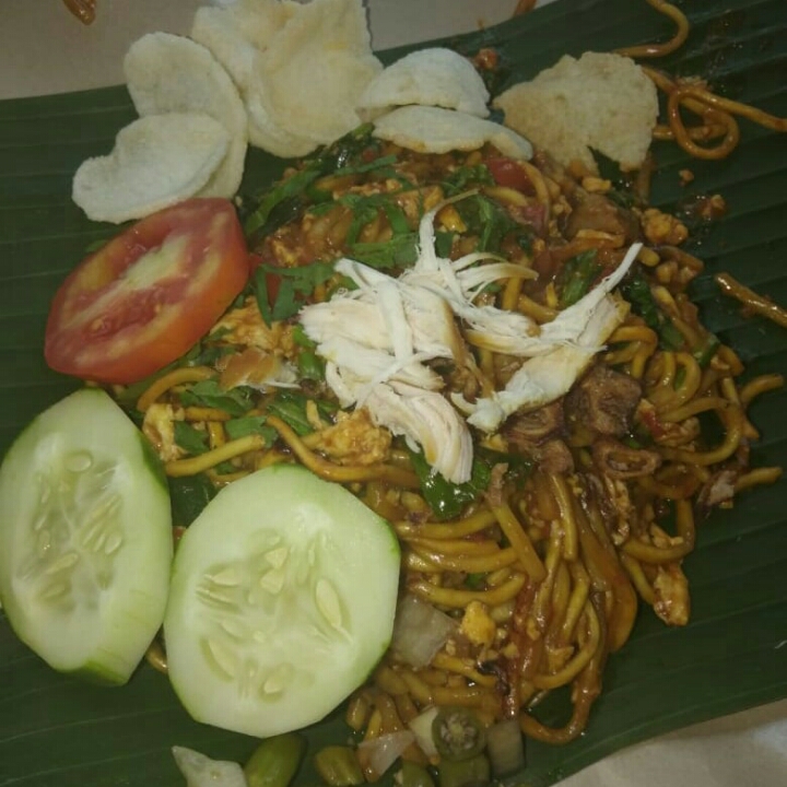 Mie Kuning Basah