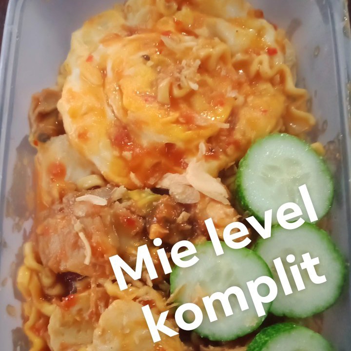 Mie Level Komplit