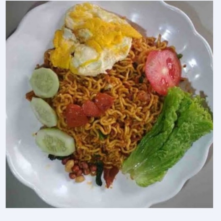 Mie Ndower Telor Dadar