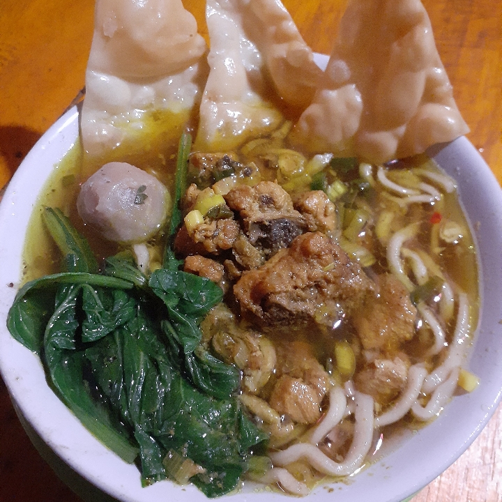 Mie Pangsit