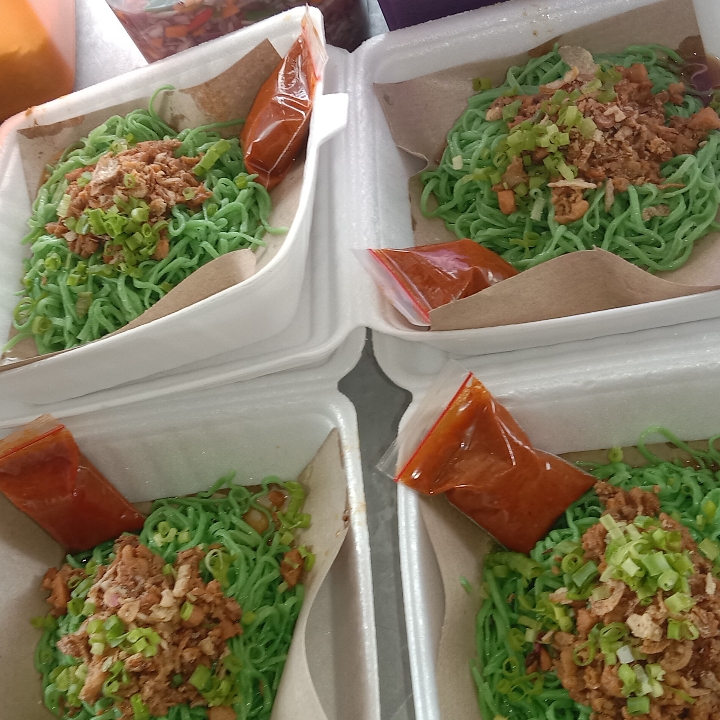 Mie Pangsit Bireun