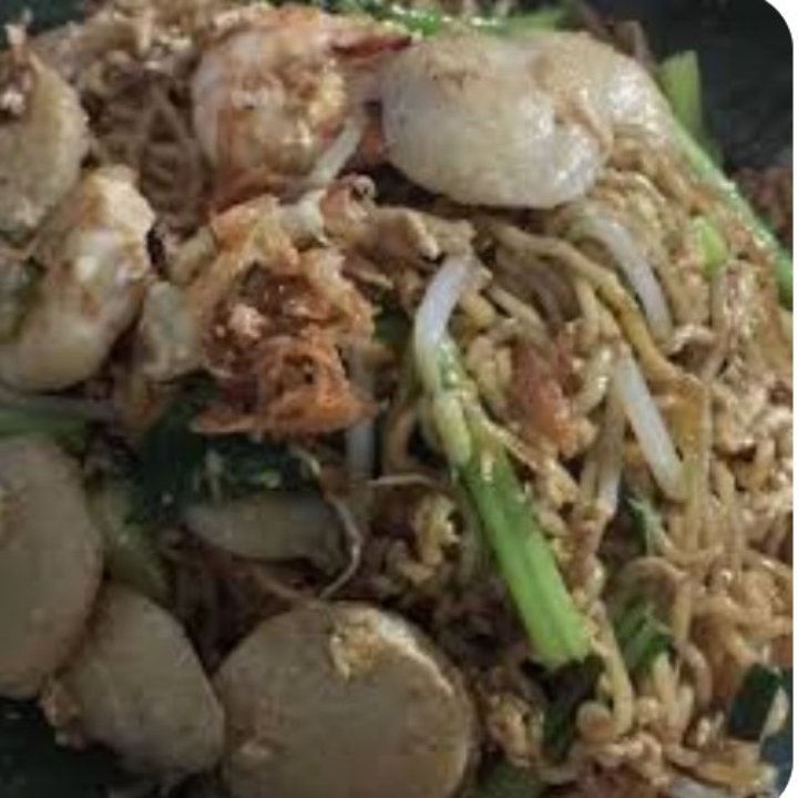 Mie Pangsit Goreng Seafood