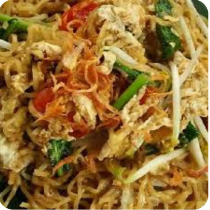 Mie Pangsit Goreng Telur