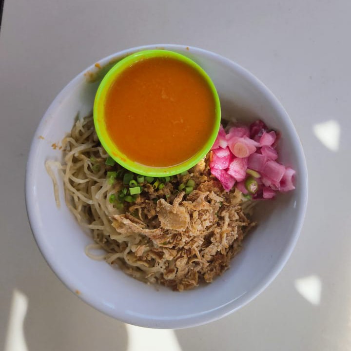 Mie Pangsit Kuah