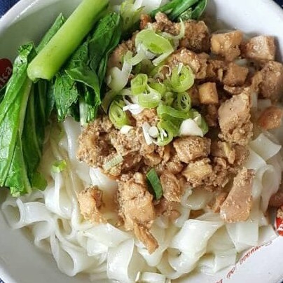 Mie Pangsit Kwetiau