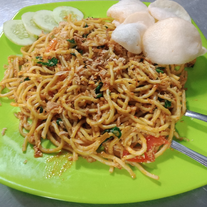 Mie Tek Tek Basah