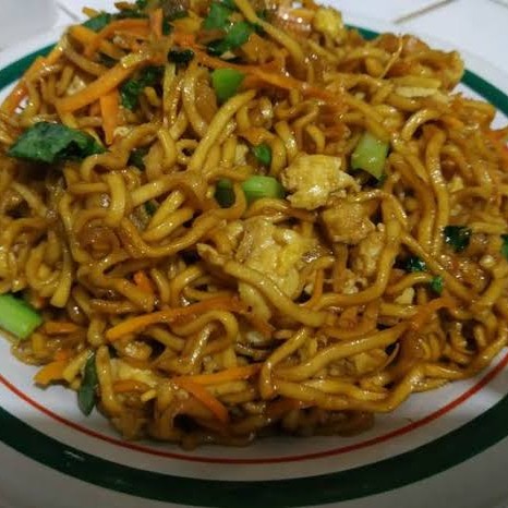 Mie Telur Goreng dan Kuah