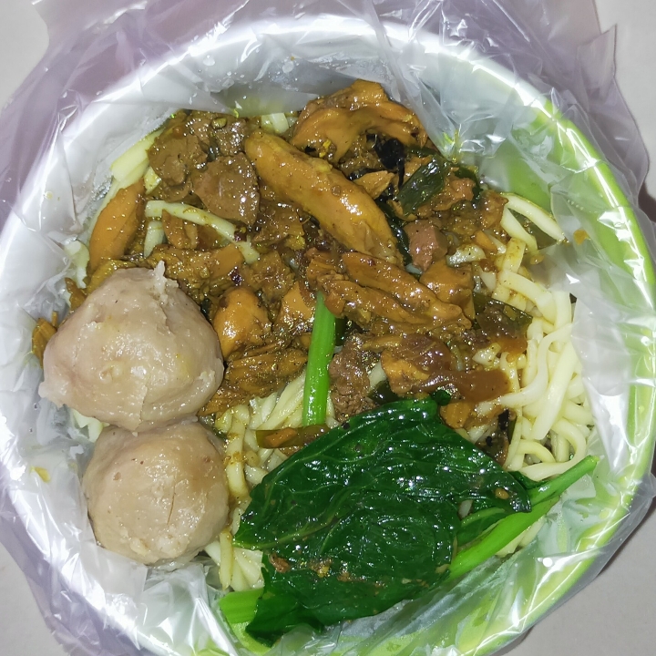 Mie ayam Bakso