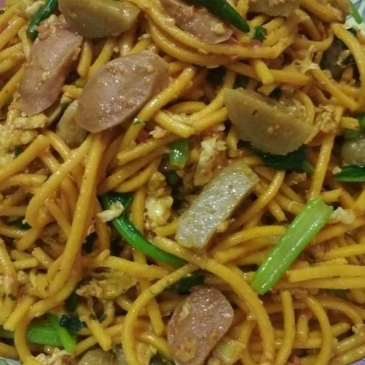 Mie goreng baso