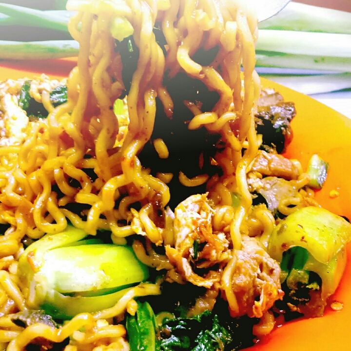 Mie goreng kambing