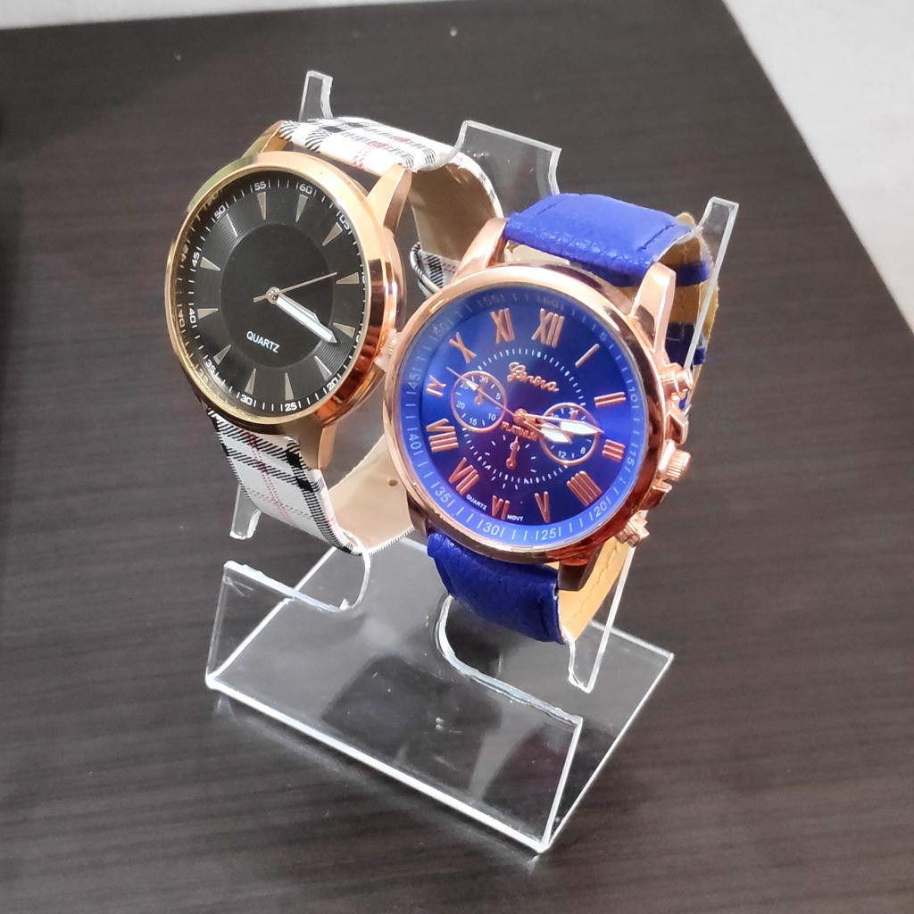 Mika Pajangan Display Jam Tangan