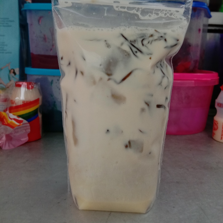 Milk Cincau Yakult