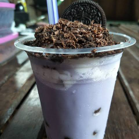 Milkshake Bertoping Oreo