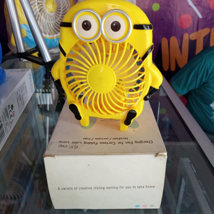 Mini Fan Minion