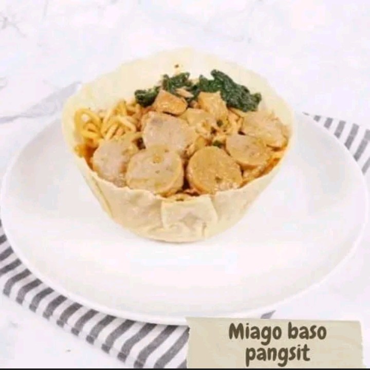 Misago Baso Pangsit - Mie Sapi Goreng Baso Pangsit