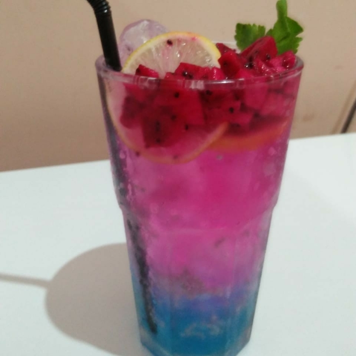 Moctail Rainbow