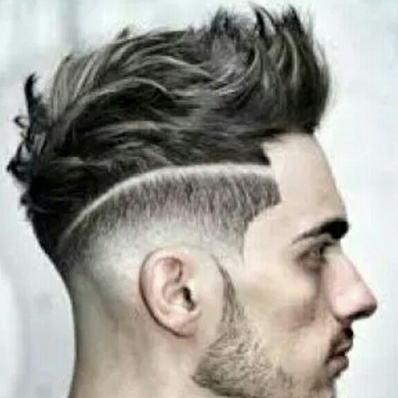 Model Rambut Trendy Barbershop