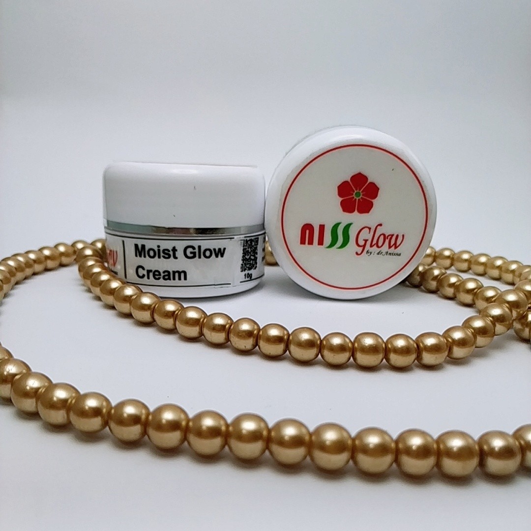 Moist Glow Cream Pelembab