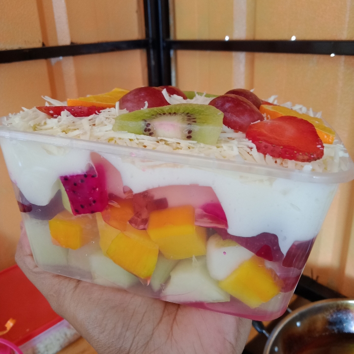 Momo Salad Premium Besar 1500ml 2