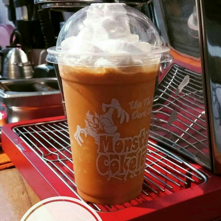 Monster Cokelat Thai Tea