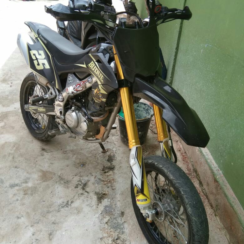 Motor KLX 2018 3