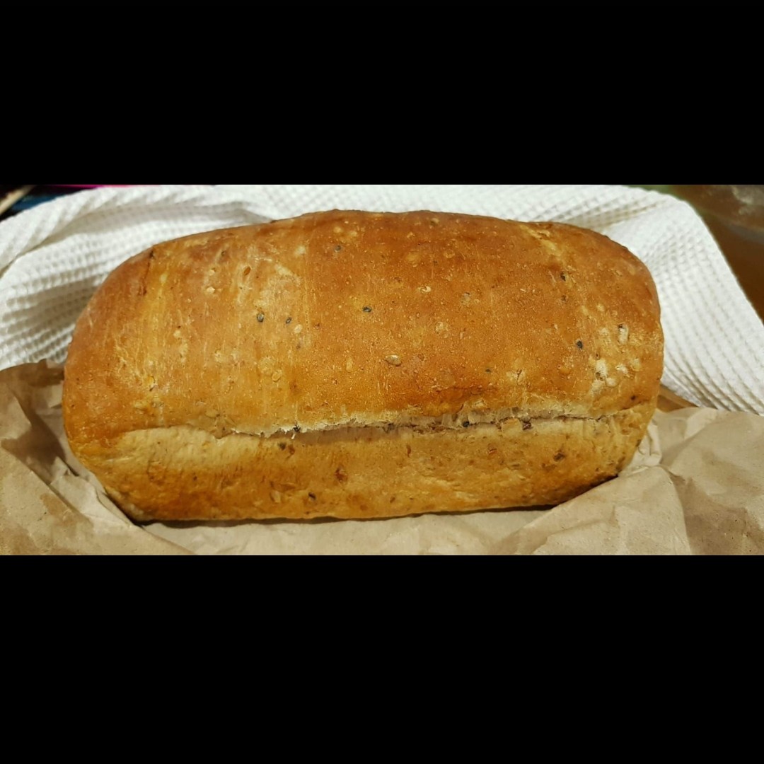 Multigrain Flaxseed Loaf