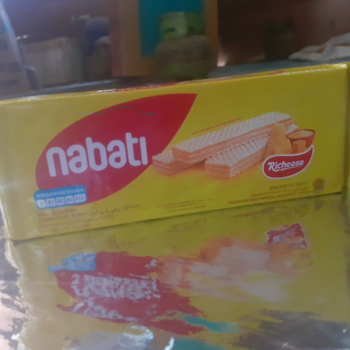 NABATI WAFER