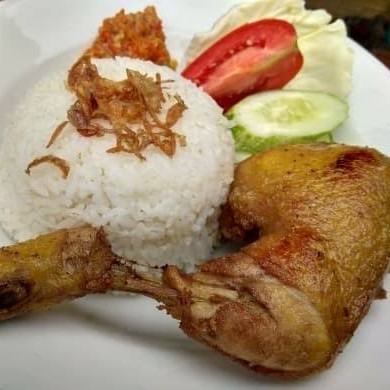 NASI AYAM GORENG