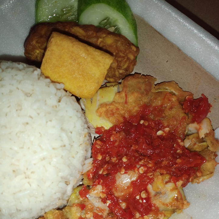 NASI AYAM GPREK 