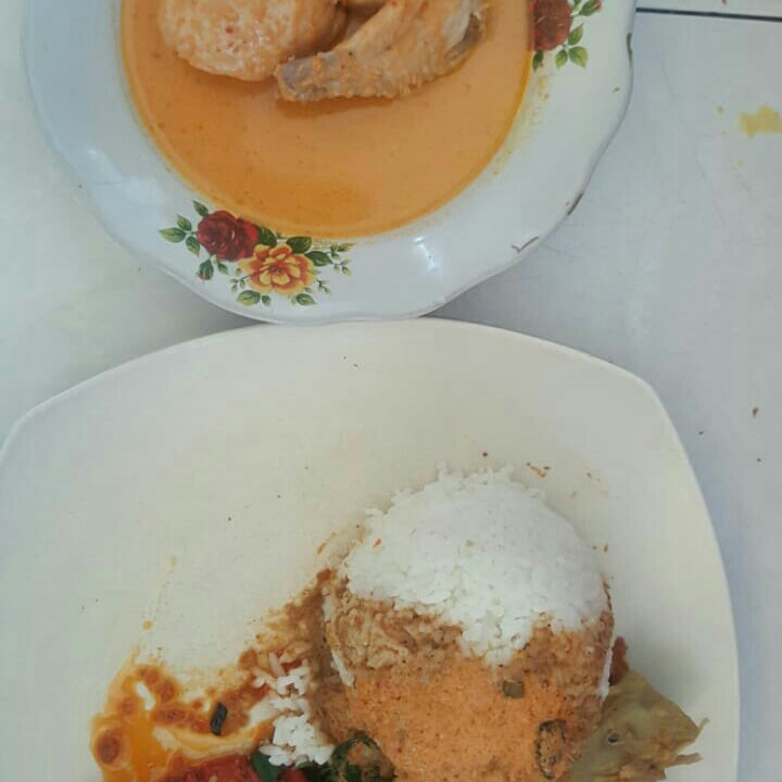 NASI AYAM POTONG GULAI