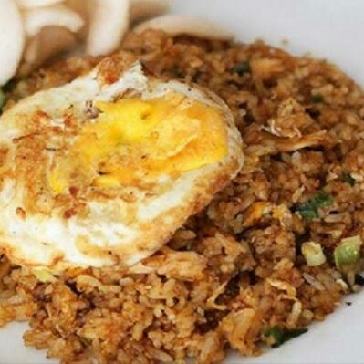 NASI GORENG PLUS TELOR