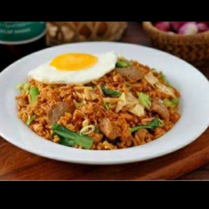 NASI GORENG PLUS TELUR CEPLOK