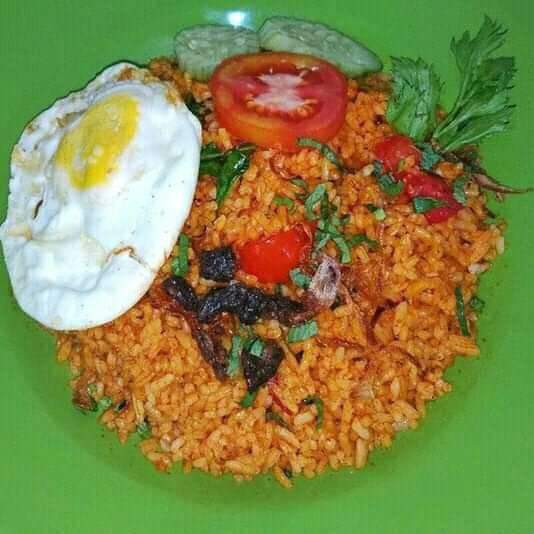 NASI GORENG TELUR CEPLOK THOK