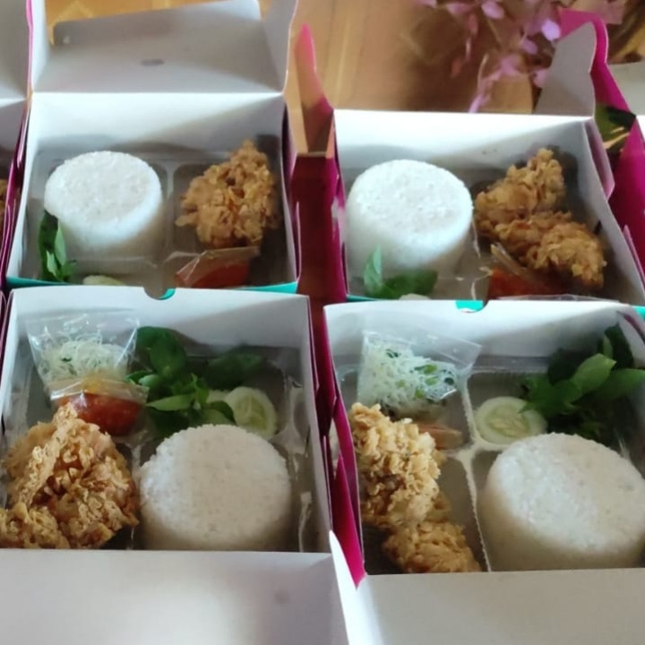 NASI KOTAK AYAM GEPREK 