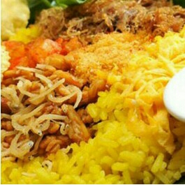 NASI KUNING AYAM KENTUCKY