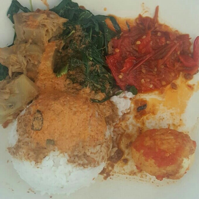 NASI TELUR BULAT