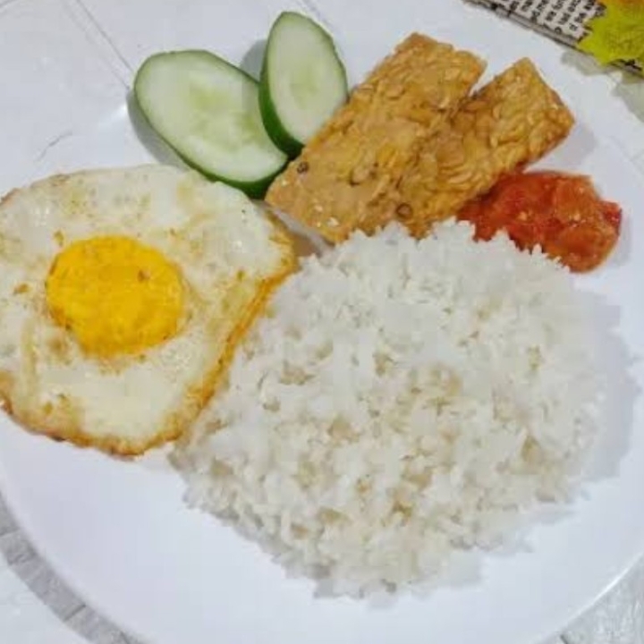 NASI TELUR MATA SAPI SAMBAL NATINOMBUR 