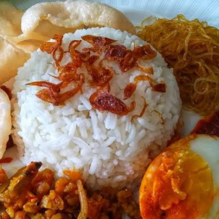 NASI UDUK MAK ETI CIKANAS