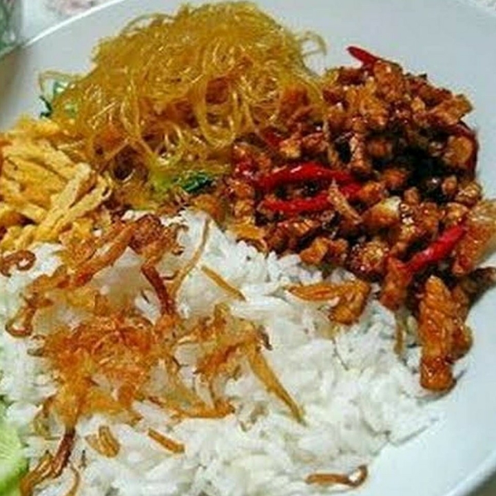 NASI UDUK TANPA TELOR