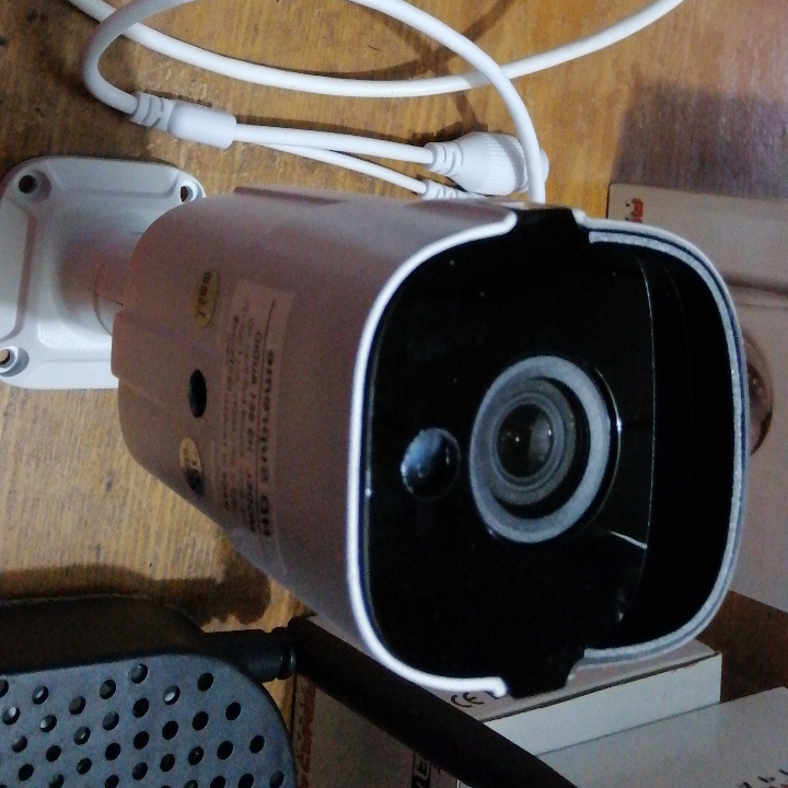 NVR wireless kit camera cctv 4 chanel 5mp  2