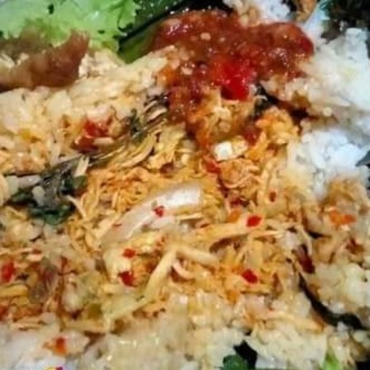 Nasbar Ayam Suwir