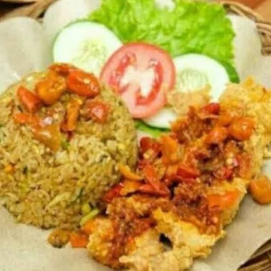 Nasgor Ayam Geprek