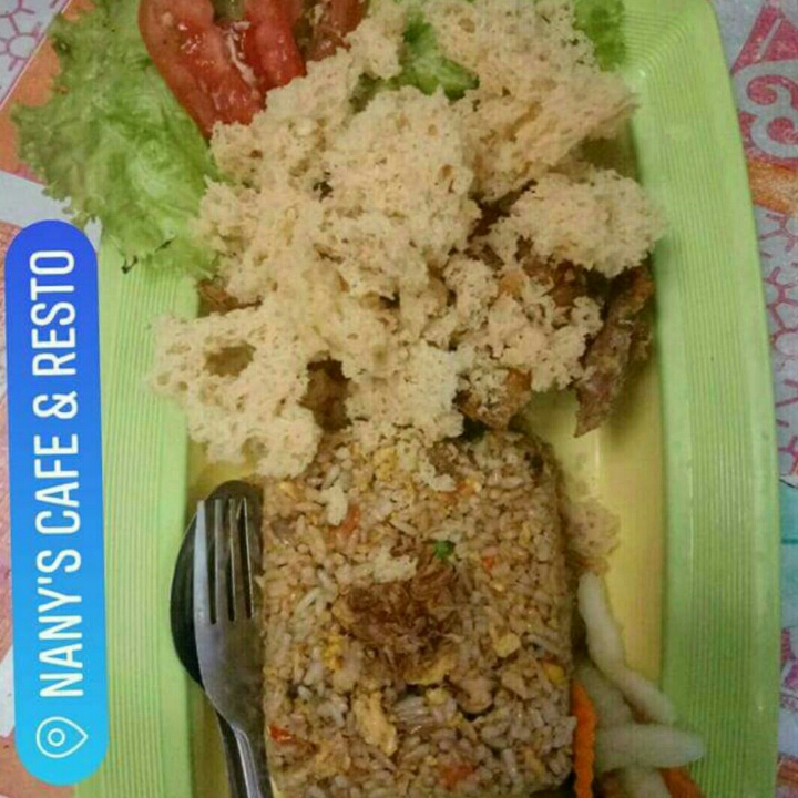 Nasgor Ayam Kremes