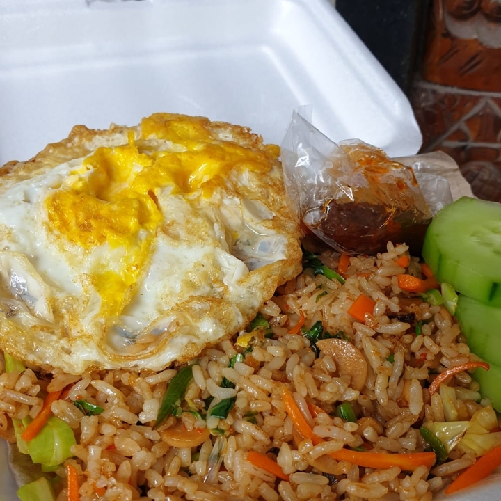 Nasgor Komplit 