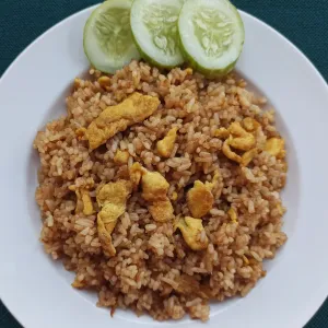 Nasgor telur