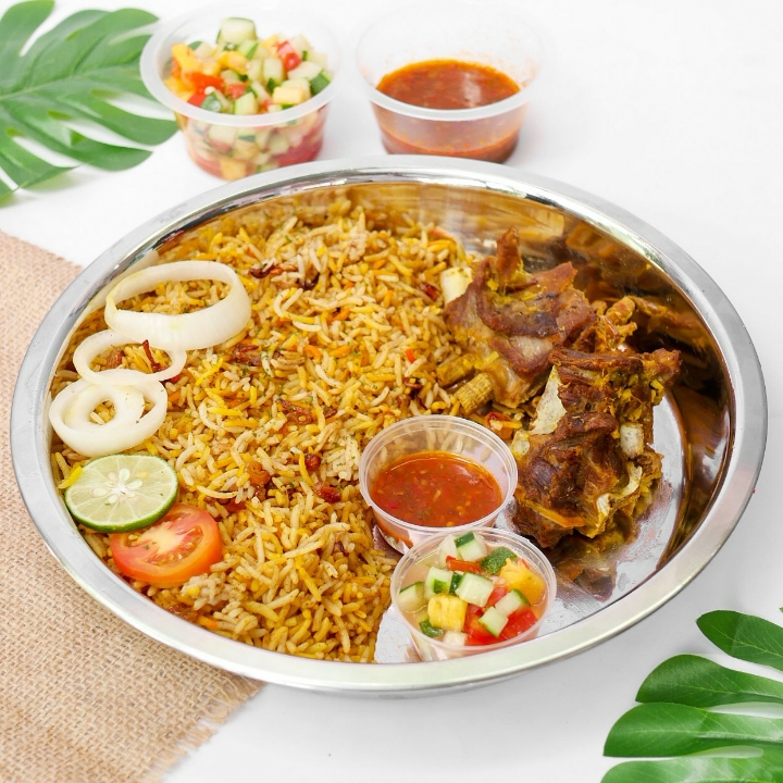 Nasi Arabian Kambing Talam Medium