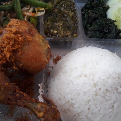 Nasi Ayam