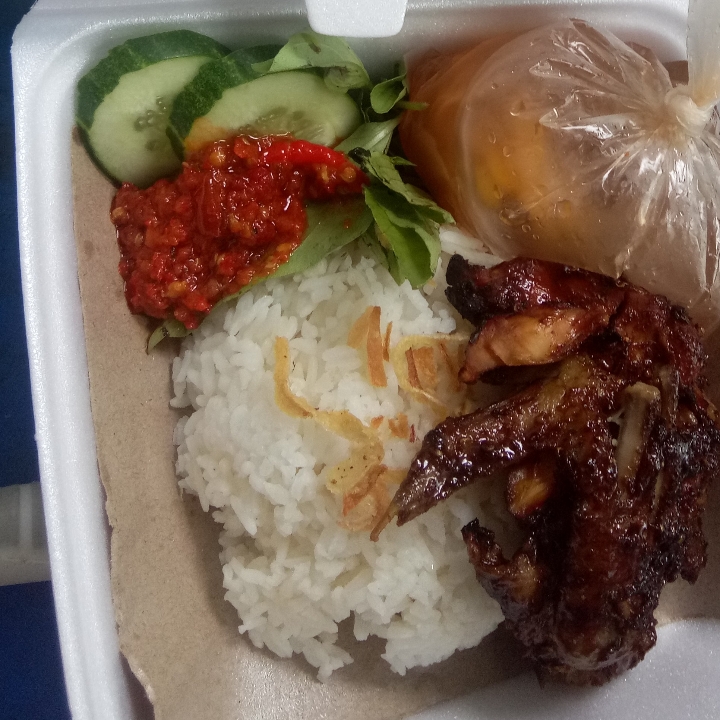 Nasi Ayam Bakar