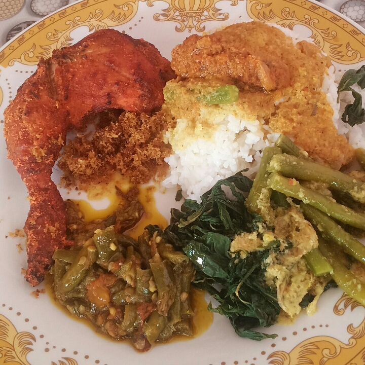 Nasi Ayam Bakar